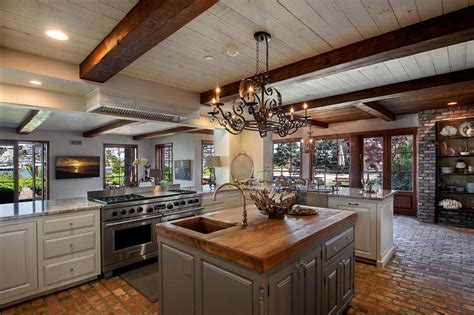 Craftsman Style Kitchen Cabinets Pictures Options Tips And Ideas Hgtv