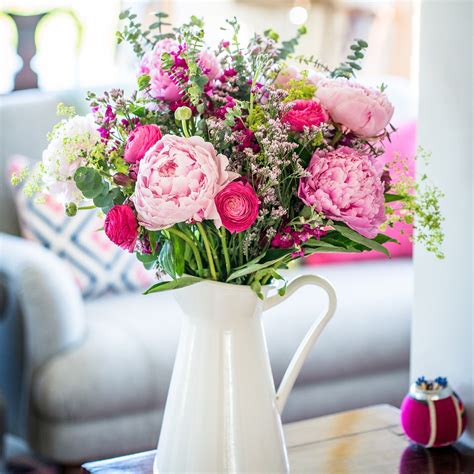 Florists Choice Peonies Bouquet Send A Peony Surprise By Flourish