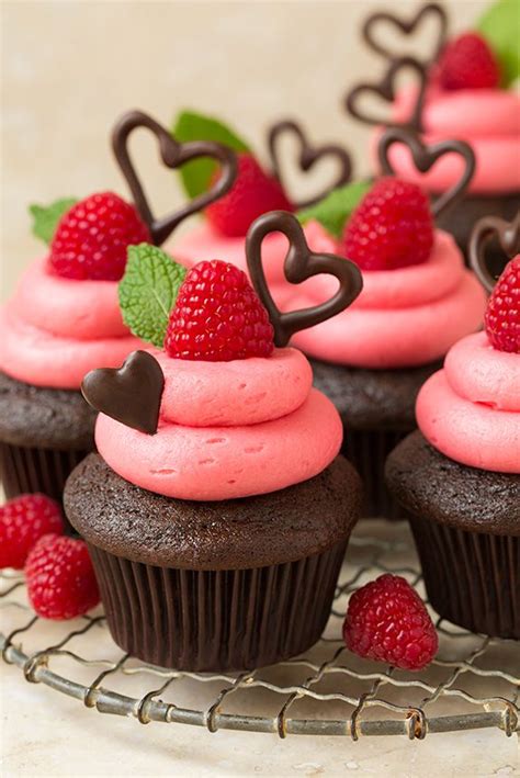 Dark Chocolate Cupcakes With Raspberry Buttercream Frosting 2577898