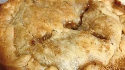 Here are some tips:what you need:~1/2 cup flour ~1/2 brown sugar~1 pillsbury pie crustmix flour and brown sugar. Mini Apple Pies with Pillsbury® Crust Recipe - Allrecipes.com