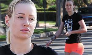 Iggy Azalea Shows Off Her Incredible Figure In A Pair Of Tight Shorts In La Daily Mail Online