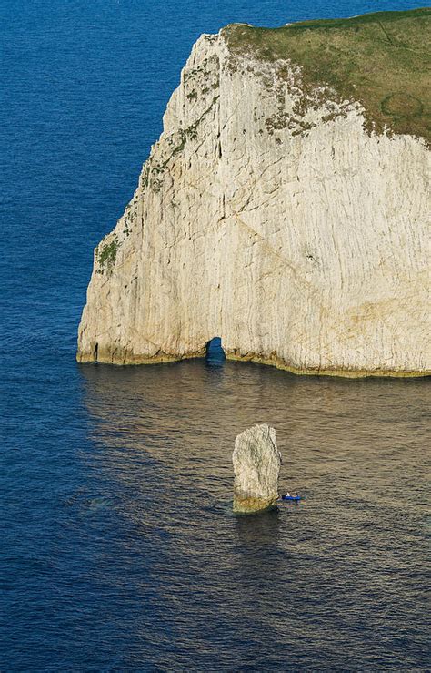 Two Tourists Enjoying A Beautiful Day Out Near Durdle Door In England