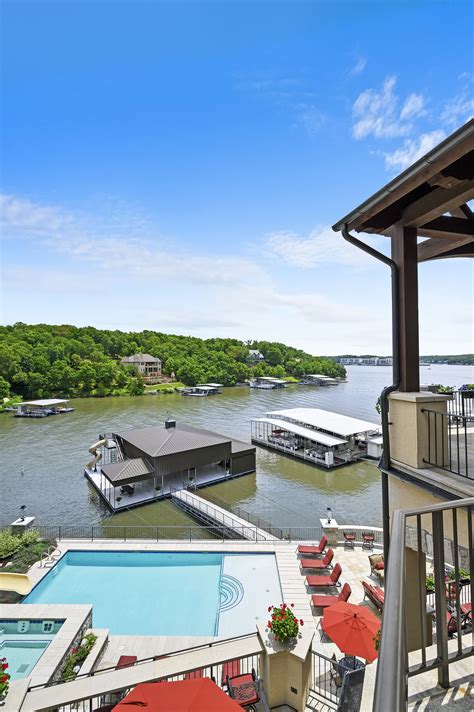Lake Of The Ozarks Luxurious Outdoor Living Nspj Landscape Architects