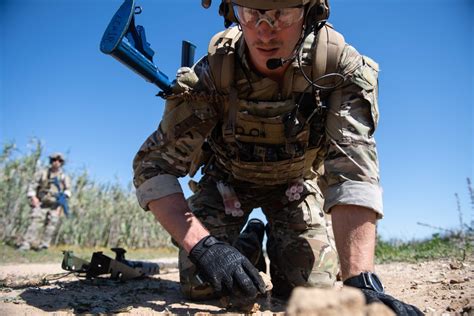 Dvids Images Eod Techs Conduct Surface Response Training Image 7