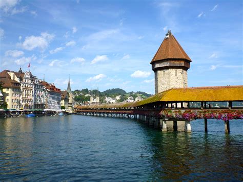 Lakes And Mountains Of Luzern Switzerland Dream Go Live