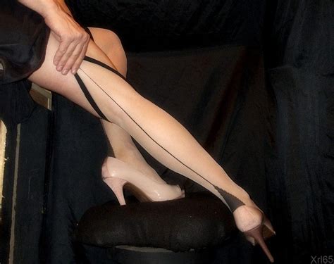 Cuban Heels Porn Pic