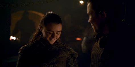Games Of Thrones Star Maisie Williams Explained Aryas Flirting On