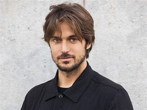 We don't have a biography for lucas bravo. Lucas Bravo Biography, Age, Height, Girlfriend, Net Worth ...