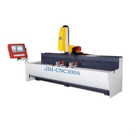 Jih Cnc 300a Cnc Machining Center Machine 1 3 Hp At Best Price In New