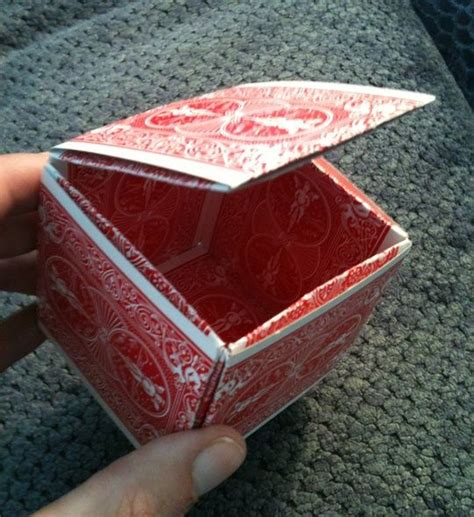 How To Make A T Box Out Of Playing Cards Playing Card Crafts Card