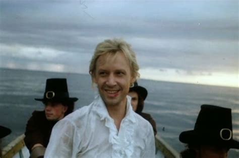 Со школьной скамьи снимается в кино. Армянин по отцу, гардемарин по матери: Как Дмитрий ...