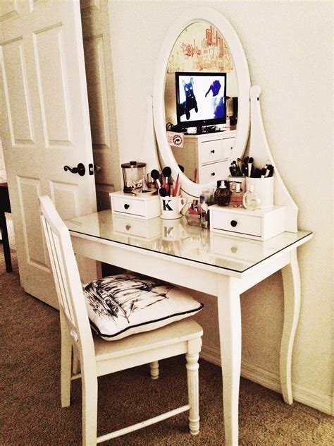 Pin By Keri S On Home Is Where The Heart Is Ikea Vanity Ikea