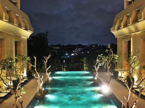 View From The Lobby Picture Of Hotel Tentrem Yogyakarta Yogyakarta