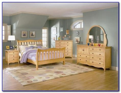Light Maple Wood Bedroom Furniture Bedroom Home Design Ideas