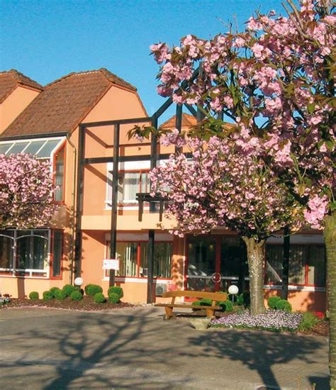 Maison de retraite Le Val Fleuri à FENETRANGE (57930)  avis Maison de