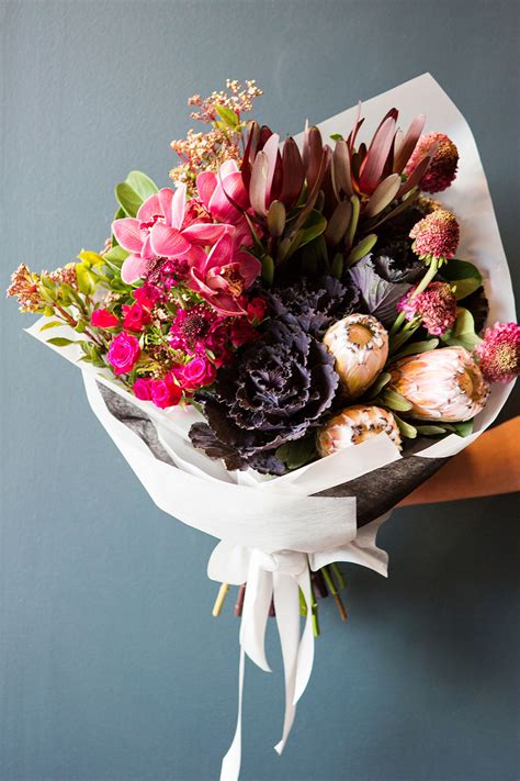 Direct seed in late fall or early spring or start seed indoors in trays 6 to 8 weeks before your last frost, and plant out while weather is still cool. Flower designer seasonal bold and dramatic | Bouquet Boutique