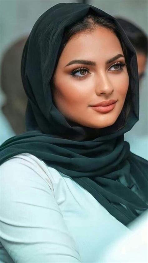 Pin By Humaira Mojadaddi On Hijab Arabian Beauty Women Beauty Women Iranian Beauty