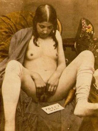 Vintage Female Masturbation