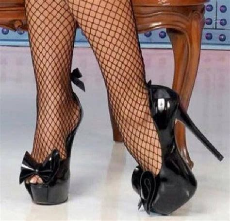 pin de erindesprat en littleg zapatos elegantes mujer zapatos de tacón alto medias y tacones