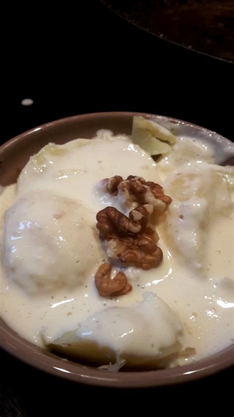 Recette POMME DE TERRE SAUCE CREME A LA TOMME BLANCHE sur MIAM ET BON