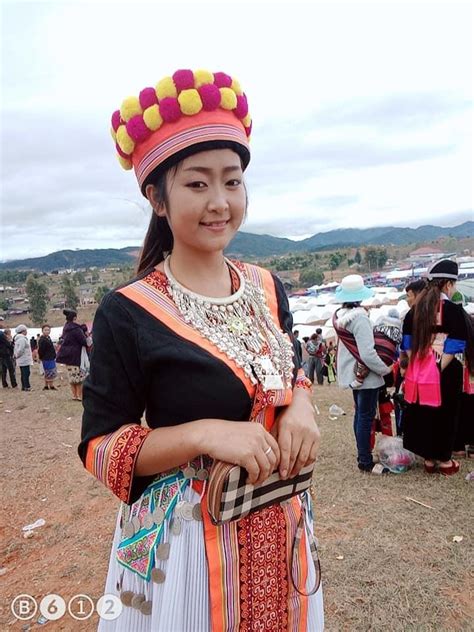What Is Traditional Hmong Clothing 2022 Qaqookingwiki