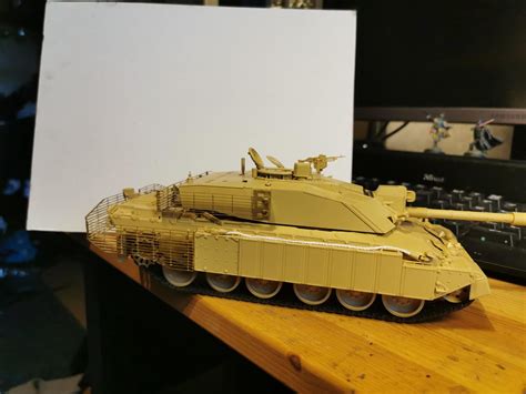 Combination Of The Tamiya Challenger 2 Desertised In 135 And The