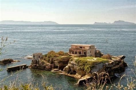 Gaiola Island The Beautiful And Serene Island Of Naples ~ Apex Planet
