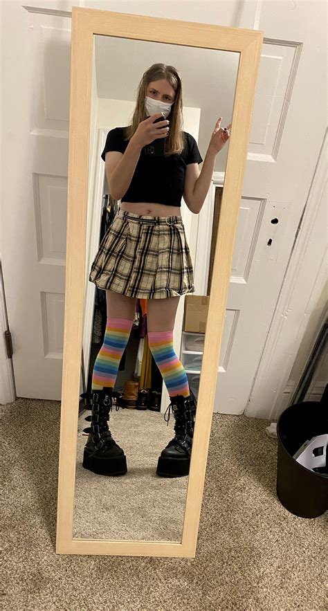 Femboi Lingeriesliders