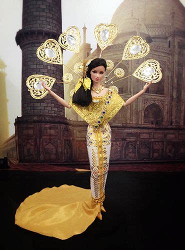 Miss Beauty Doll 2014 India Miss Myanmar Birmania Barbie Miss I