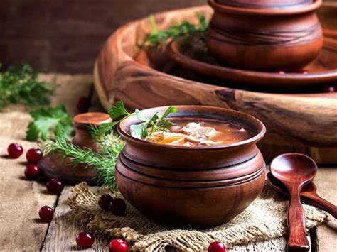 Cook on clay flameware cooking pots are made with a flameproof clay that is designed to withstand extreme temperatures. Clay Pot Cooking: What are the benefits of eating the food ...
