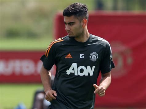 Andreas hugo hoelgebaum pereira (born 1 january 1996) is a professional footballer who plays as a midfielder for premier league club manchester united and the brazilian national team. Direktur Lazio: Andreas Pereira Segera Bergabung! | Liga ...