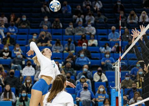 UCLA Womens Volleyball Advances In NCAA Tournament After Comeback