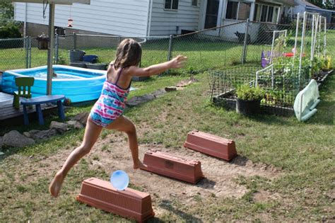 15 Simple Obstacle Courses For Kids During The Summertime