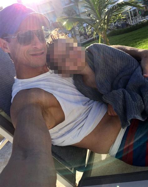 Anthony Weiner Boasted About Using His Son As A Chick