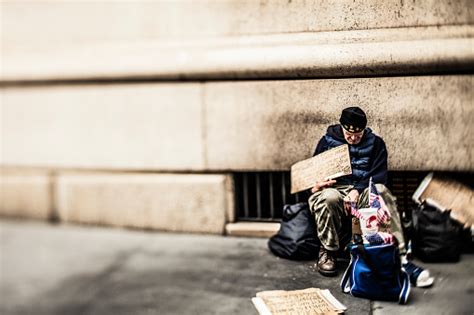 Homeless And Veteran Stock Photo Download Image Now Istock