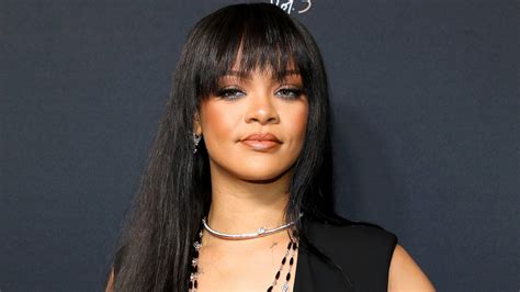 rihanna teased her super bowl performance in a full blown hair sculpture — see the video allure