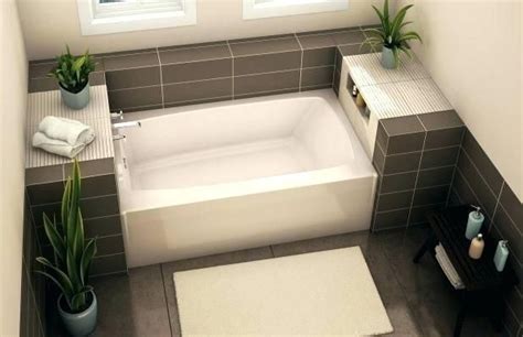 Fill the tub with up to 45 gallons of water for a deep, relaxing soak; Short Bathtubs Short Bathtub Trendy Short Bathtub Home ...