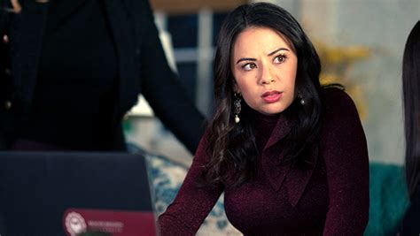 Janel Parrish On ‘pretty Little Liars Mona ‘a And More Interview
