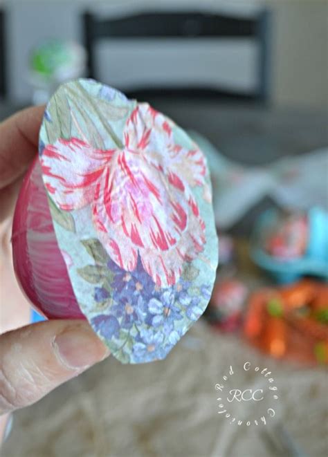 Mod Podge Easter Eggs Made With Plastic Eggs And Paper Napkins Easter