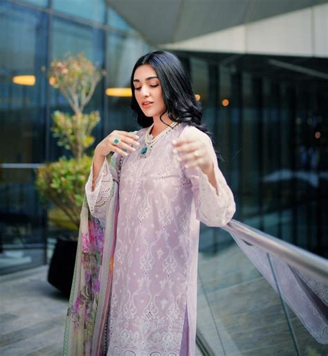 Sarah Khan Steals Hearts In A New Photoshoot