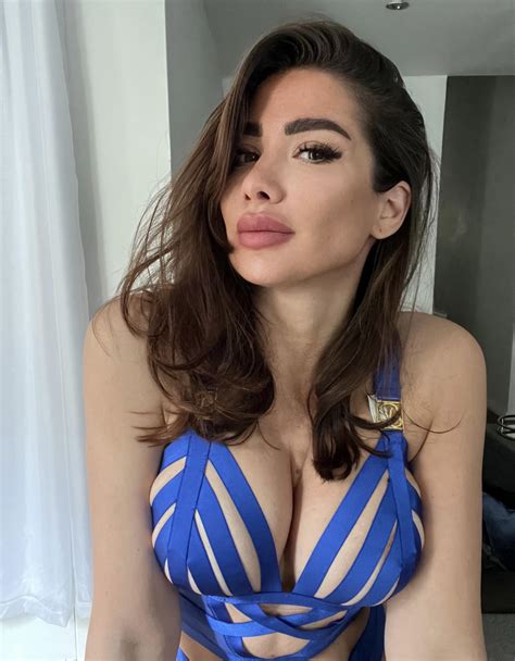 Happy day ya all 😘 : r/OnlyFans101FitGirls