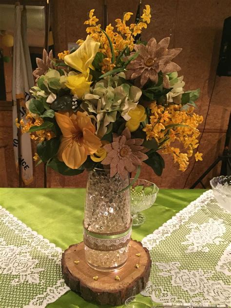 Burlap Centerpiece Burlap Centerpieces Centerpieces Table Decorations