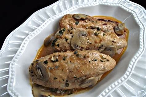 Tender mushrooms have a meaty flavor known as umami in japanese cooking. Pressure Cooker (Instant Pot) Chicken and Mushrooms