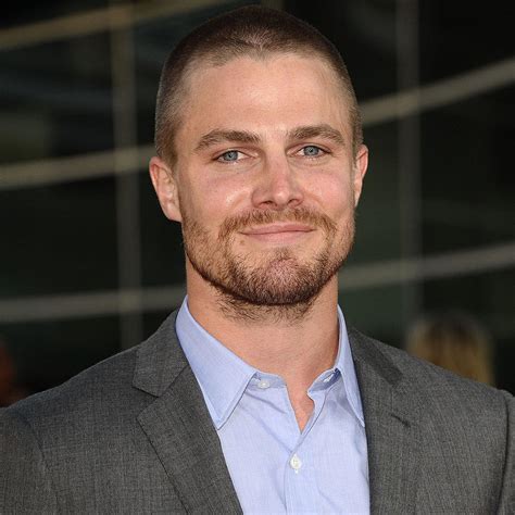 Stephen Amell 30 Amazing Facts About The Actor List Useless Daily