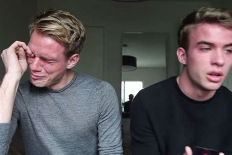 twins share their emotional journey as they come out to their dad [video]