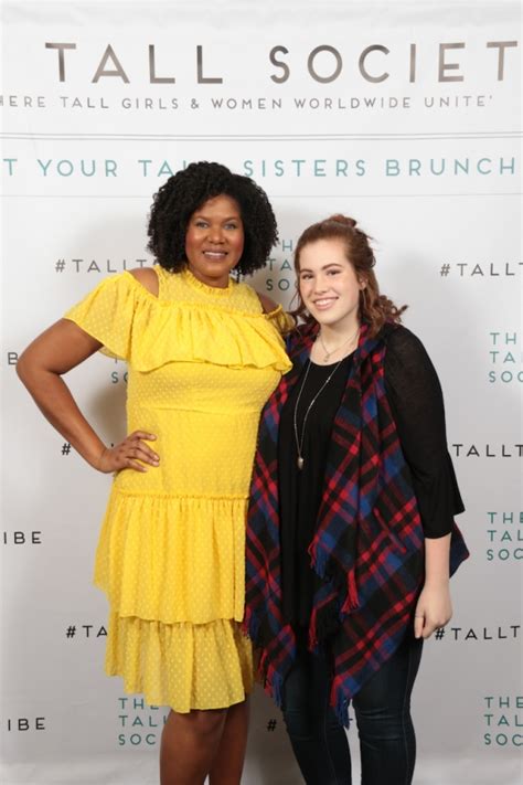 Meet Your Tall Sisters Brunch Seattle Edition The Tall Society