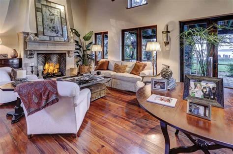 101 Mediterranean Style Living Room Ideas Photos Home Stratosphere