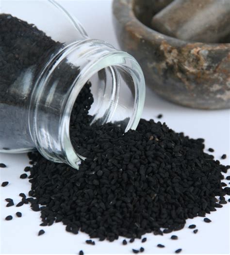 How To Use Kalonji For Weight Loss Seeds And Oil Uses Indian Weight Loss Tips Blog Seema Joshi
