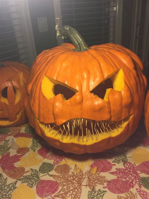 easy pumpkin carving idea with toothpicks creative halloween ideas scary pumpkin pumpkin