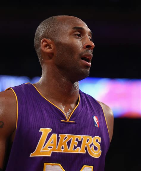 Kobe can play the piano, and he taught himself how to do it. KOBE BRYANT PICTURES ~ HD WALLPAPERS